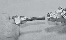 You will be connecting the LineGuardian termination fitting to the filter (fig. 16).