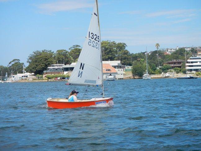 Plenty more photos in this album: https://goo.gl/photos/shkhbgznaxmzzbku9y8 Jack Dempsey Memorial Skiff Sprints Overall eight 12ft skiffs came to visit the club.