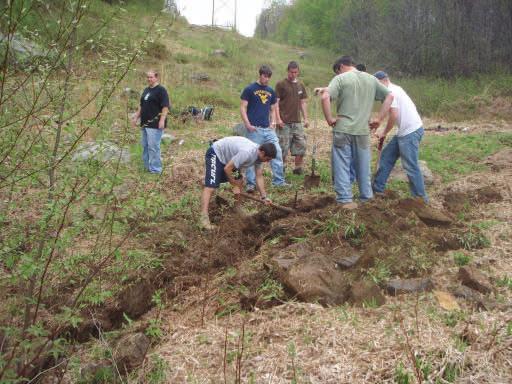 West Virginia Kanawa Valley Chapter Reported by Ernie Nester West Virginia Back the Brookie August 2008 Report Kanawa Valley Chapter TU members moved about 6 tons of limestone sand into a tributary