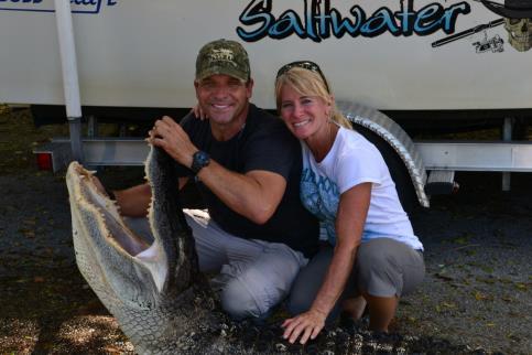 com Phone: (785) 835-7090 Osceola Adventures Florida Alligator Hunt This 3 day hunt is for one hunter and