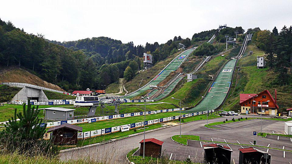 Welcome to the Olympic Complex Valea Cărbunării The National Center of schi jumping comprises four ski jumping hills - K15, K30, K64 and K90.