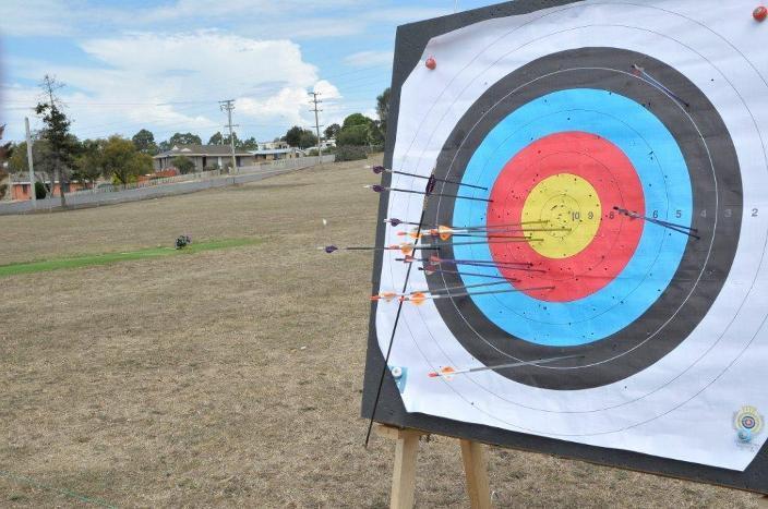 As a result of this case study, the Officials Committee will send a request to World Archery for clarification in the wording in the Rulebook, as there is also no reference made to the need to