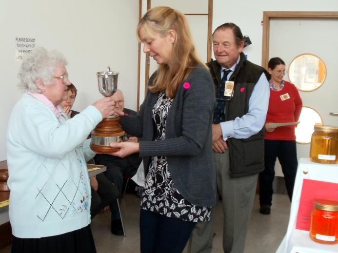 Mary Dartnall, long our Confectionery Judge, presented the trophies assisted by HBA Chairman Charles Oliver-Bellasis.