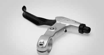 ADJUSTING THE RIDING POSITION ADJUSTING THE REACH OF THE BRAKE LEVERS The distance between brake levers and handlebar grips is adjustable.