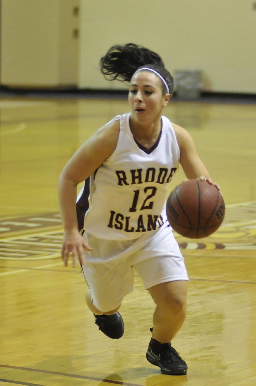 All-Time Rhode Island College Women s Basketball 1,000 Point Club Name Total Points Final Year Cathy Lanni 1,677 1988 Jo-Ann D Alessandro 1,426 1987 Robin Gobeille 1,402