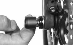 Turn the RWS quck-release lever then nto the desred poston and re-close t towards the hub.
