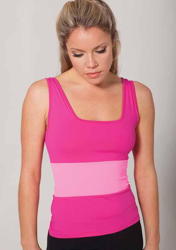 Gi a Top Square front and back. Fitted vest with full bra support.