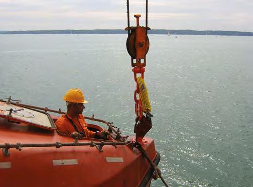 (usually motions from waves), the lifting can be achieved by connecting the FPDs to the hanging off points and lifting the boat on the FPDs.