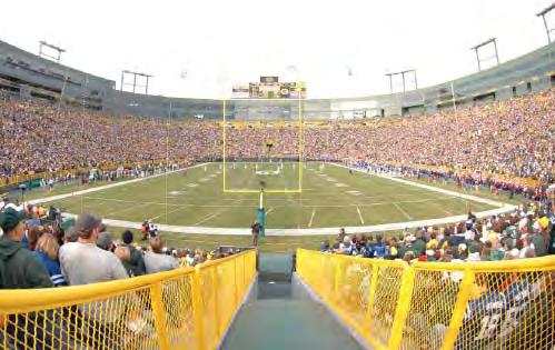 PACKERS TEAM NOTES 279 AND COUNTING Another sellout at Lambeau Field against the Cincinnati Bengals brought the consecutive sellouts streak to 279 games (263 regular season, 16 playoffs).