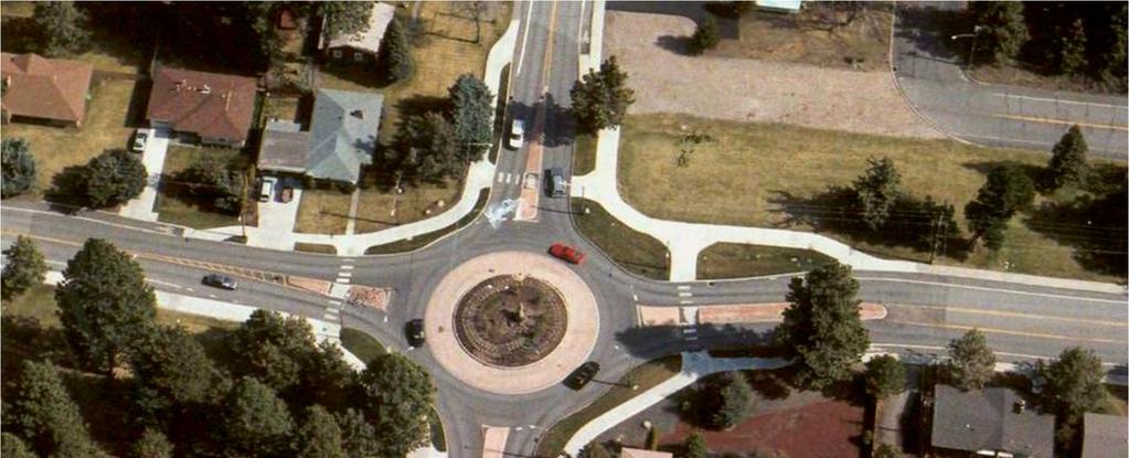 Essential roundabout characteristics Separated sidewalks