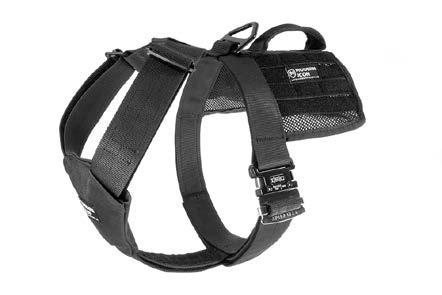 A V-Ring on the rear of the harness and shoulder blade apex gives the handler multiple clip-in options, and also allows the handler to clip the harness into their chest rig if a dog needs to be