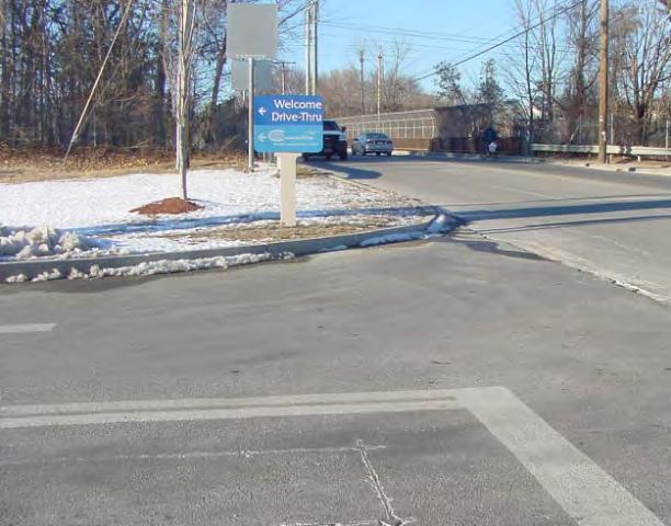 Road Safety Audit Marston s Corner (Route 113 at Jackson and Howe Streets) Methuen, MA Prepared by the Merrimack Valley Planning Commission Poor sight lines to and from the Rite-Aid driveway onto