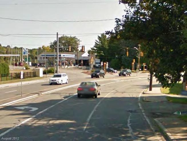 Road Safety Audit Marston s Corner (Route 113 at Jackson and Howe Streets) Methuen, MA Prepared by the Merrimack Valley Planning Commission Poor visibility of the traffic signal heads facing the