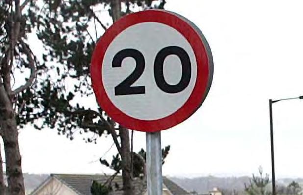 Infrastructure 20 mph road markings and
