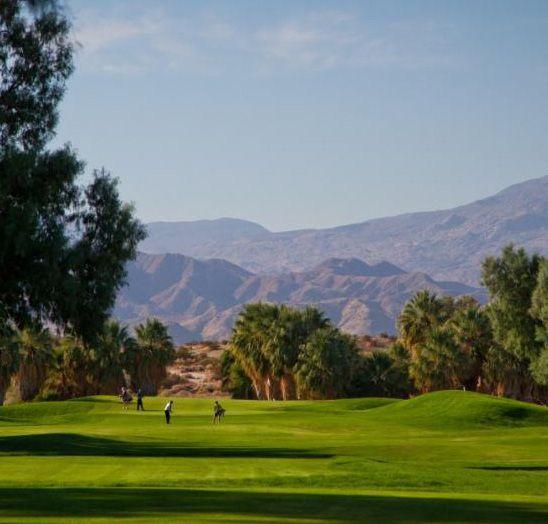 at Desert Dunes are Canadian. The chance to merge his love for golf with learning the business was irresistible to Fuhr in a location that boasts over 300 days of sunshine per year.