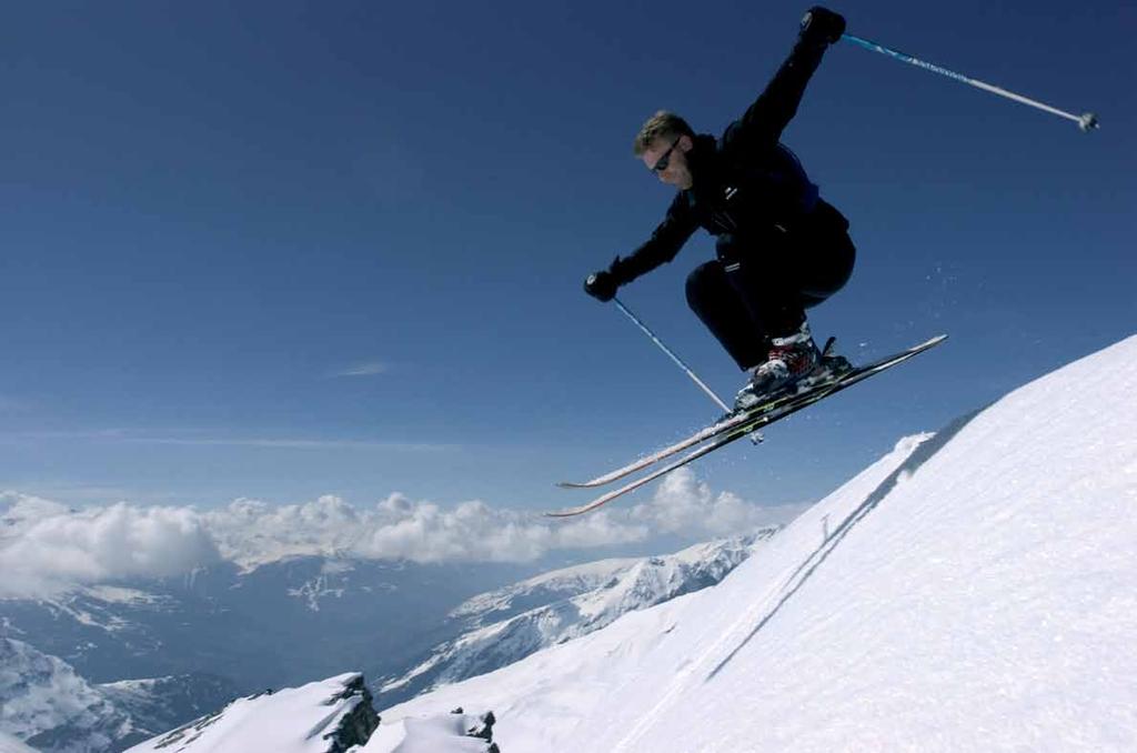 Venture Ski s introductory clinics will take a competent red piste skier and in a safe and fun environment show you how to use the right
