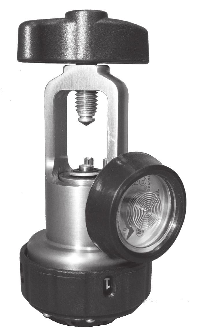 DESCRIPTION OF PARTS & CONTROLS Cylinder Adjustment Knob: This is used to attach the unit to any CGA 870 post-valve cylinder.