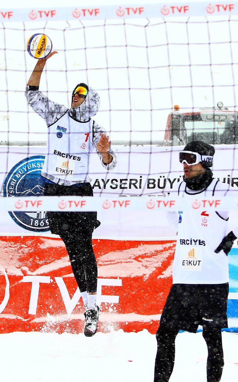 The FIVB and CEV have recognised snow volleyball as one of their disciplines and the two organisations hope that all affiliated volleyball governing bodies will do the same in their respective