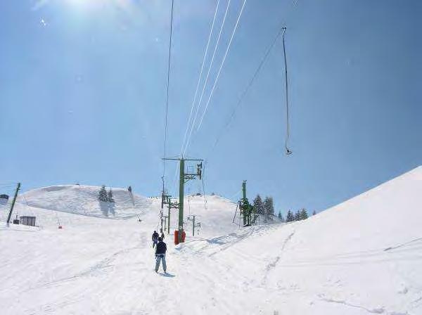 With its gondola, 12 chairlifts and 11 surface lifts, Uludag is the largest resort in Turkey.