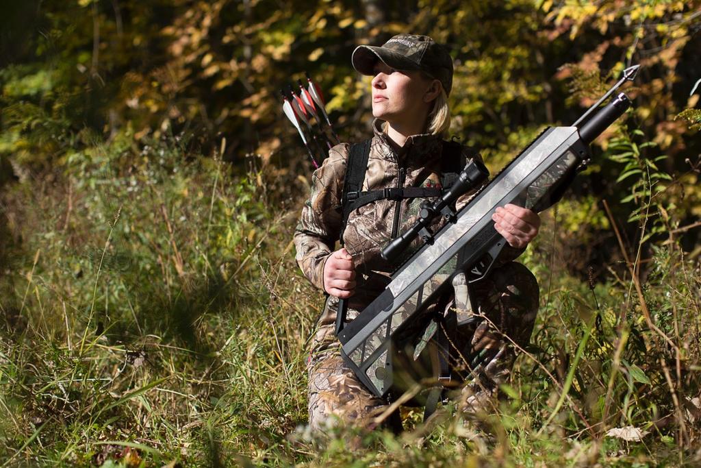 Features and Benefits The Pioneer Airbow enhances everything enthusiasts enjoy about archery hunting while making the sport safer and more accessible.