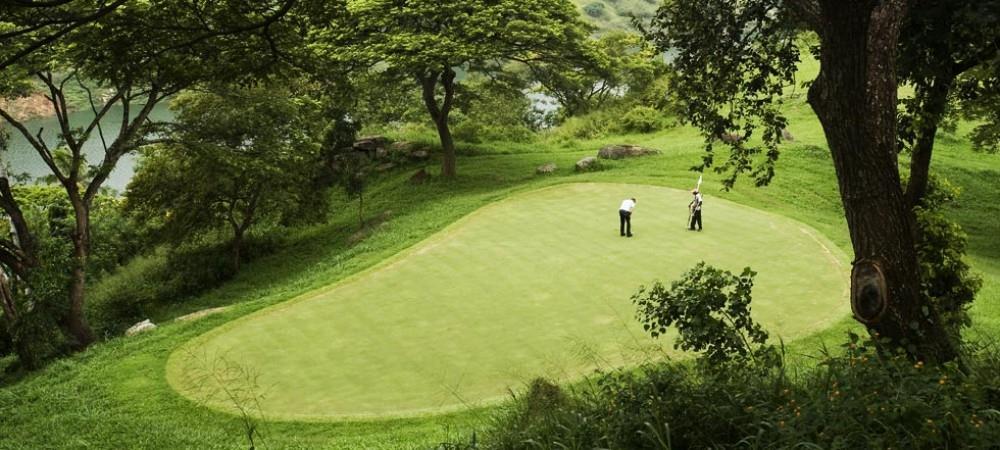 Overnight Stay in Victoria Golf & Country Resort Day 03 Golfing at Kandy 13 th of November 2018 Early morning Play Golf round 01 at Victoria Golf Club Enjoy a great golf vacation in an eco-friendly