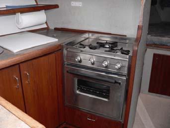Note the drawers. (Stove cover lifts!