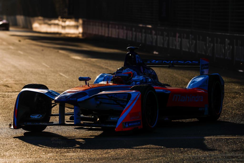 FORMULA E The world s first fully electric single-seater series, the FIA Formula E Championship is a truly unique feature in global