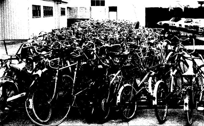 Figure 1. A common sight at school bike racks in the 1980s (left) and 2008 (right).