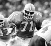HARRIS BARTON Offensive Tackle, 1986 Barton was a four-year starter for the Tar Heels, first at center and then at tackle.