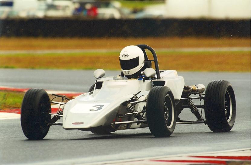 com 1983 Lola 644 Formula Ford Chassis Number HU01. This model FF is the last Lola produced before focusing on higher classes. The 640/642/644 series was very successful throughout the world.