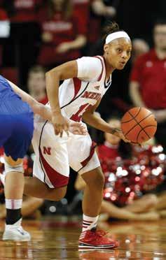 150 2016-17 NEBRASKA WOMEN'S BASKETBALL Opponent Team Game Records Nebraska attracted its first of seven consecutive crowds of more than 10,000 fans to close 2009-10 by drawing 13,303 for a 71-56 win
