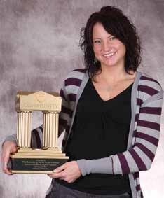 178 2016-17 NEBRASKA WOMEN'S BASKETBALL National & Conference Honors CoSiDA Academic All-America Hall of Fame 2008... Karen Jennings Wade Trophy 1993... Karen Jennings Wade Trophy Finalist 2014.