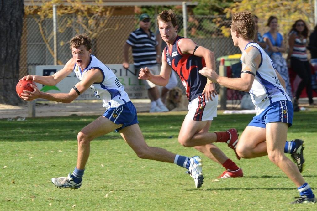 Senior News A Grade: Mount Barker 13-13 (91) defeated Uraidla Districts 8-18 (66) Best Players: Tom Hughes, Michael Pope,
