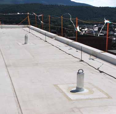 Single Point Anchors From rooftop tip over posts to specialty vacuum anchors, we offer a wide range of single point anchors (SPA) to meet
