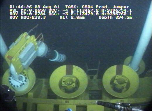 Diverless subsea connection of
