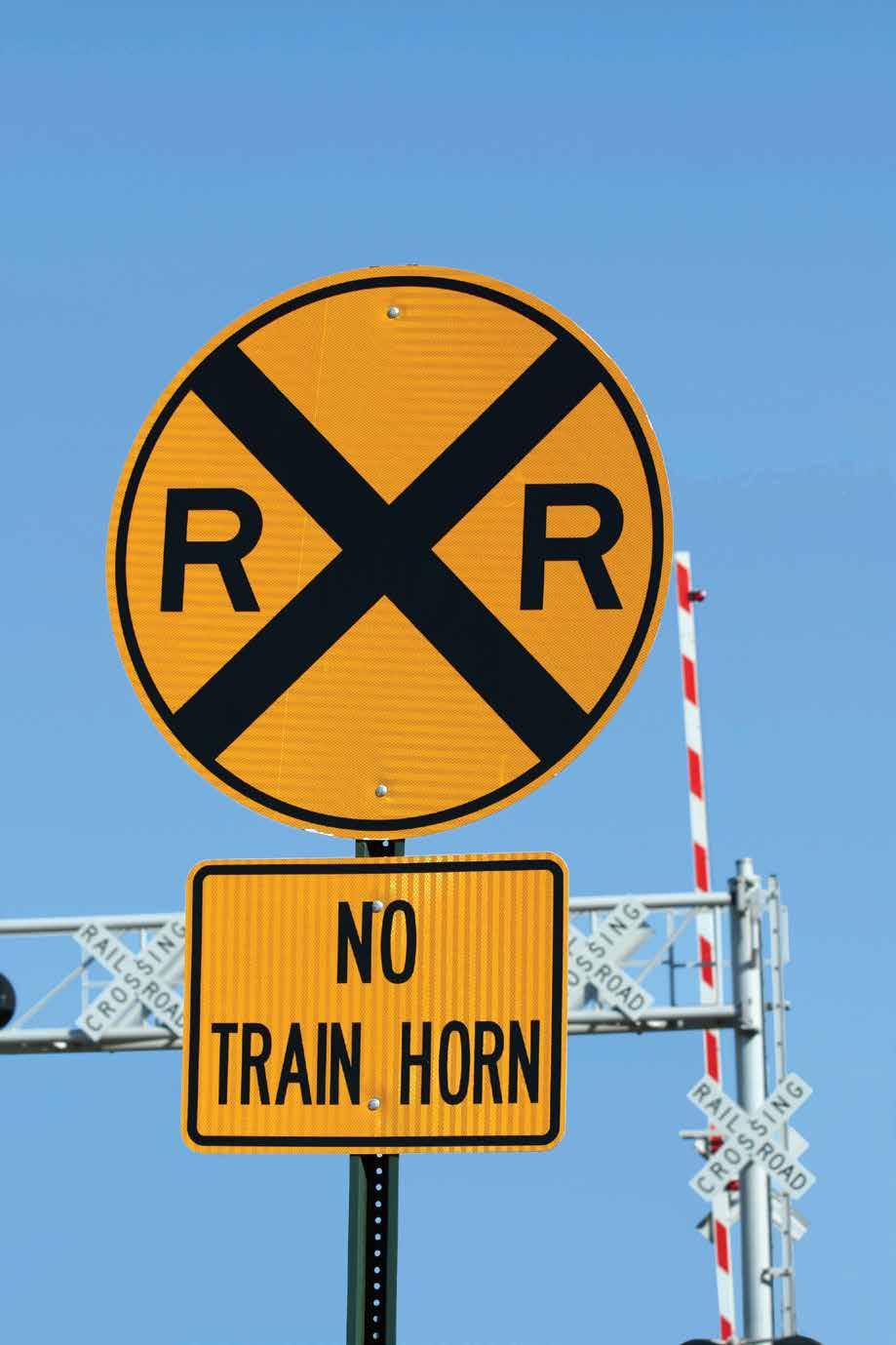 Train Horns STANDARD POLICY Railroad engineers will begin to sound train horns at least 15 seconds, and no more than 20 seconds, in advance of all public grade crossings.