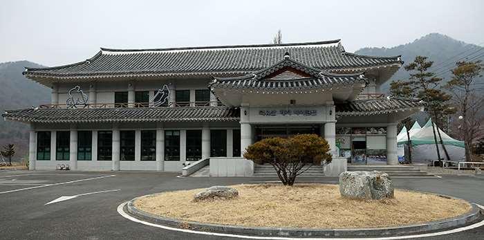 Sample Museum: Taekwondowon Korea MUSEUM Future Bruce Lee and Legends of Martial arts Hall of Honor & Museum