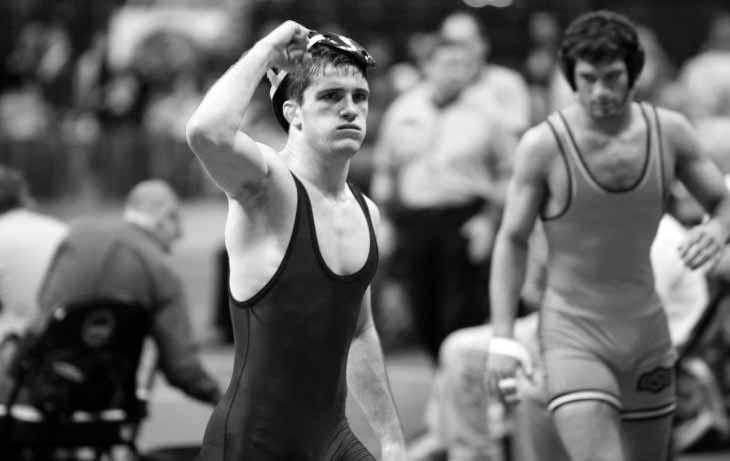 2006-07 SEASON OUTLOOK S EASON O UTLOOK Four returning All-Americans and seven NCAA qualifiers hope to lead Minnesota to the national title.