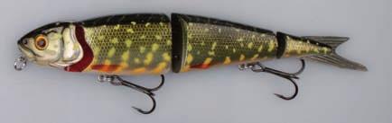 4Play Swim & Jerk 9,5cm 3 3/4 1/3oz SINKING 0-2 4Play lowrider 9,5cm 3 3/4 1/3oz SINKING 1-5 4Play Swim & Jerk 13cm 5 1/8 3/4oz SLOW SINK 0-2 VIVED MOVEMENT SYSTEM On spin stop the lure performs a