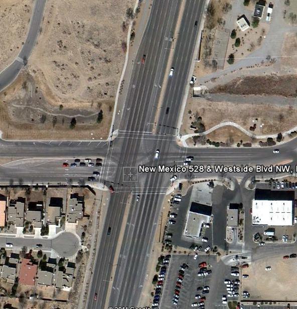 4.2.1 NM528 & Westside Boulevard NM528 & Westside is an actuated cordinated four-legged intersection.