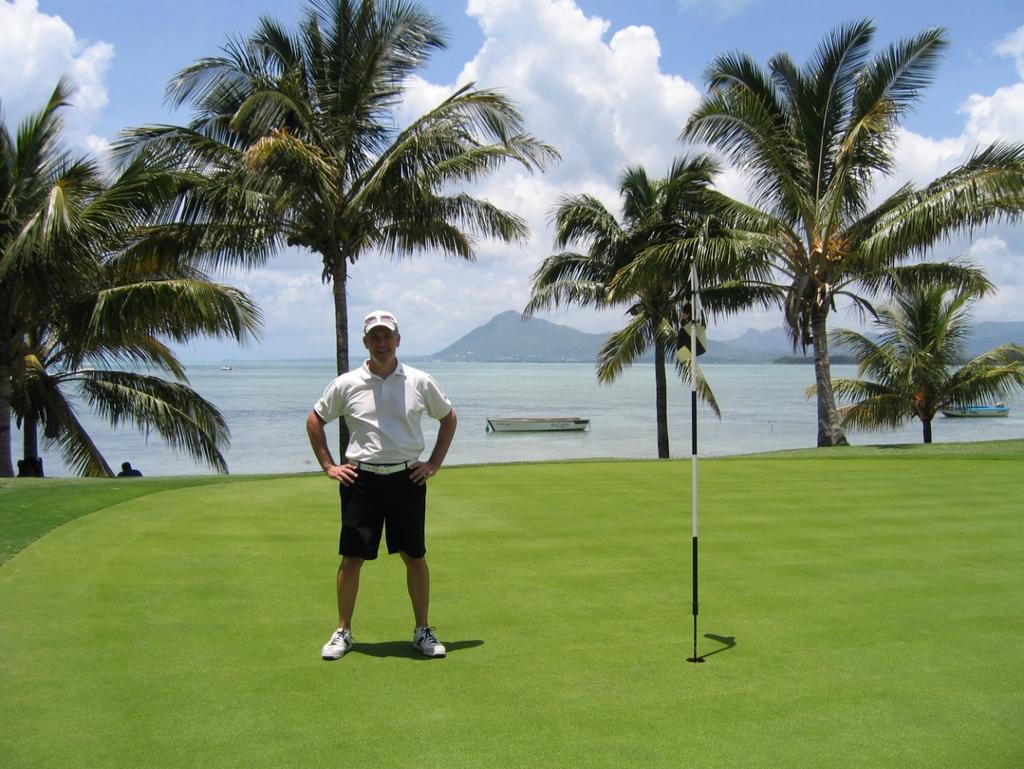 4 LE PARADIS MAURITIUS A real paradise feel for golfers here on a golf