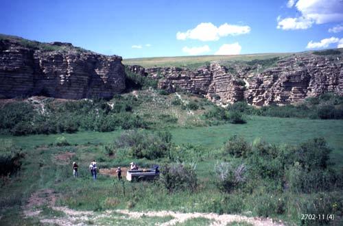 Pictograph Cave (which you may have just read about in the last issue of La Pintura) and the impressive Valley of the Shields near the Montana-Wyoming state line.