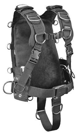 APEKS WTX HARNESS VERSATILITY THROUGH MODULARITY Apeks harnesses, buoyancy cells and accessories are fully modular.