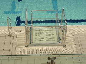 ACCESSIBILITY OPTIONS MIVA DISABLED ACCESS PLATFORM LIFT Cost: $55,000 INTEGRATED STAIRS Cost: $32,000 HAMILTON CITY COUNCIL AQUATIC FACILITY REVIEW PREPARED BY OPUS