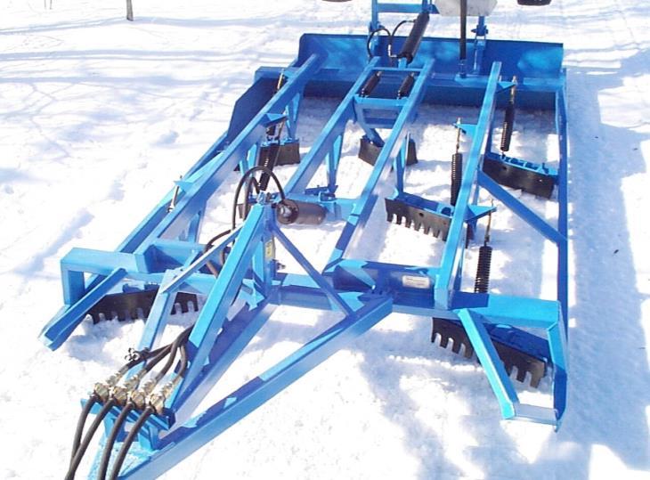 All Mogul Masters incorporate a unique floating device on the hitch to reduce scalping when cresting a hill.