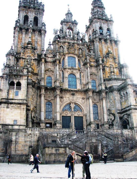 than a thousand years people from different parts of Europe have travelled to the shrine of Saint James in the north western Spanish city of Santiago de Compostela.
