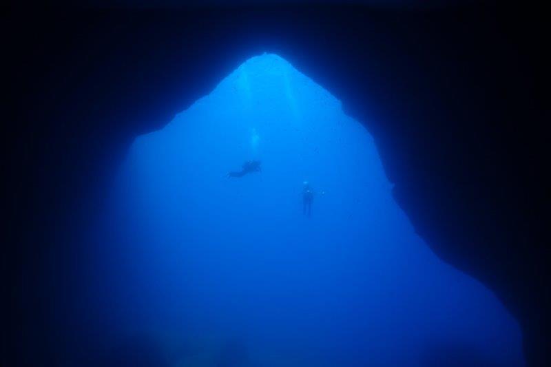 provides a sense of scale) Day Three Saw two dive more dives Billinghurst Cave (A new one for us all!