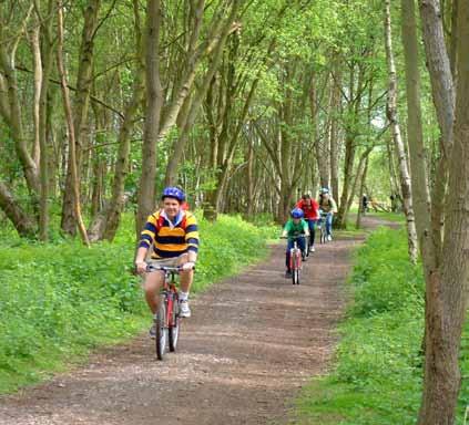 The route runs through woodlands and grassland and offers safe cycling for families, with mostly gentle slopes and a chance to take