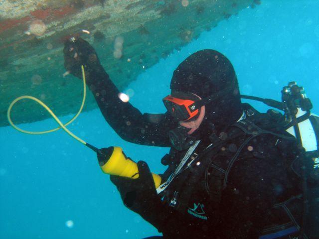 Introduction Motivation: Growing demand for underwater inspection technologies. Use of divers is becoming more prominent.