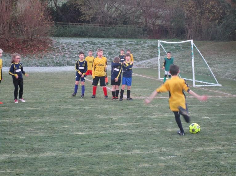 However the Yellows got caught unexpectedly on the break twice from Toby P, Ewan nearly got another for the Blue team but Ellis, the Yellow goalkeeper, stood firm and that set up a tense final few